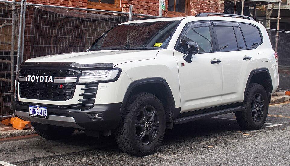 تويوتا Land Cruiser